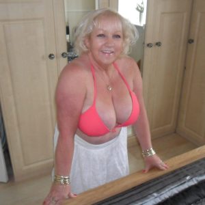 Valérie - rencontre-MILF-Dreux