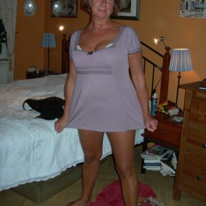 Véronika - rencontre-MILF-Grenoble
