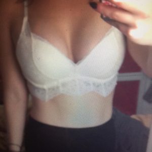 Yasmina - rencontre-Milf-Angers